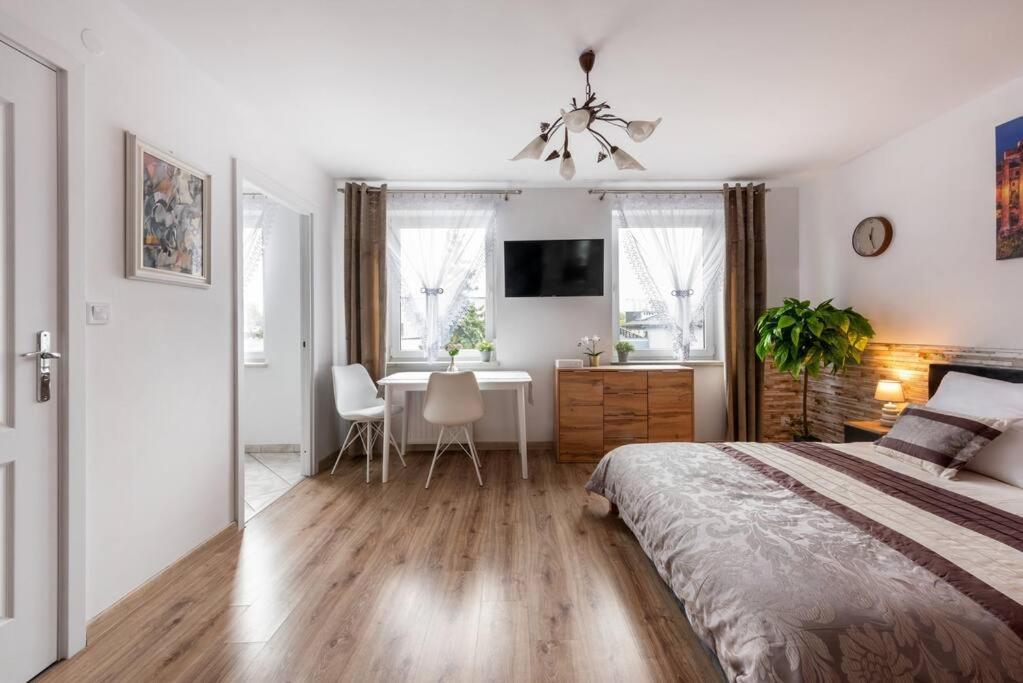Ap. Olimpia 1 Pok. 2 Osoby, Downtown, Free Parking Apartment