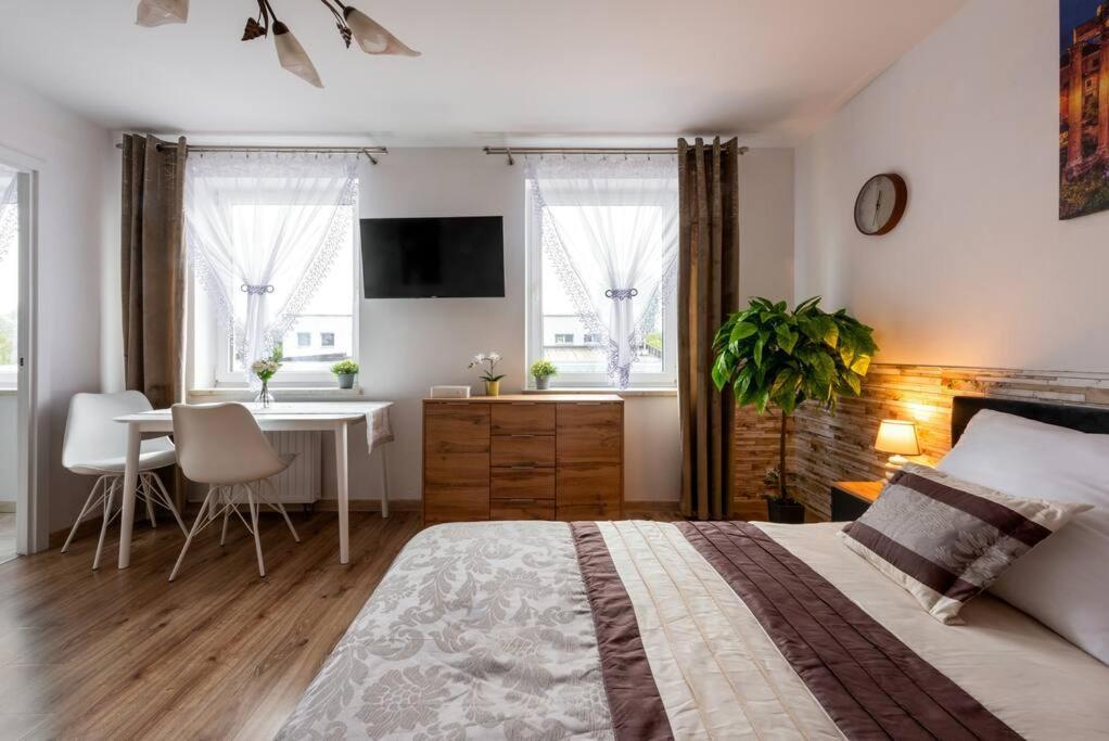 Ap. Olimpia 1 Pok. 2 Osoby, Downtown, Free Parking Apartamento